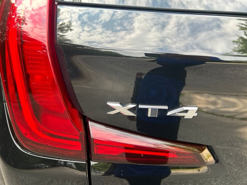 2025 Cadillac XT4 Premium Luxury - Photo 11