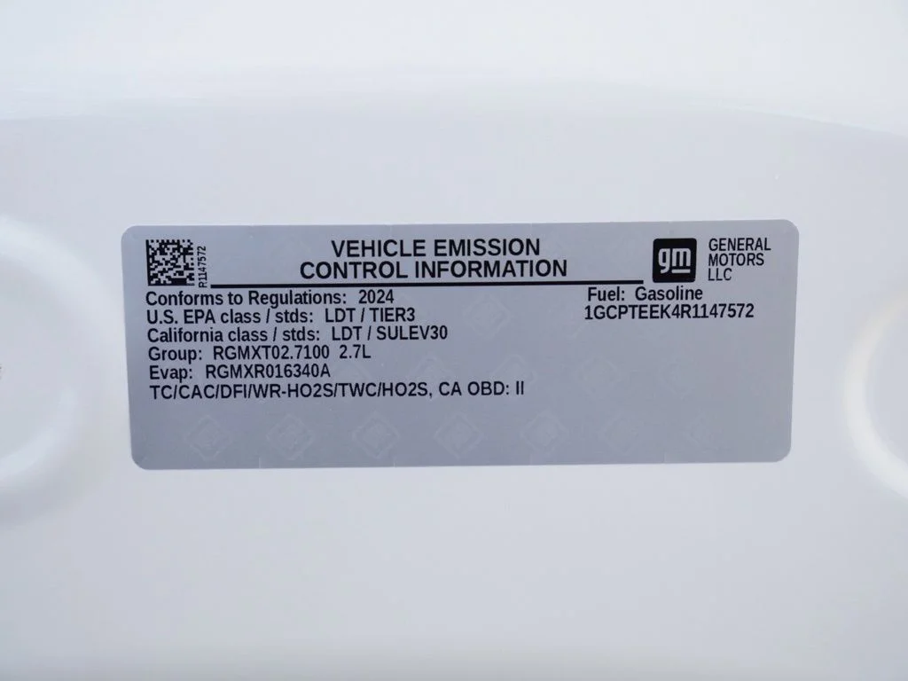 Certified Used 2024 White Chevrolet Trail Boss image 28
