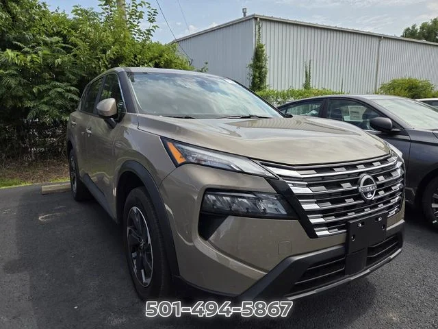 Used 2025 Beige/tan Nissan SV image 6