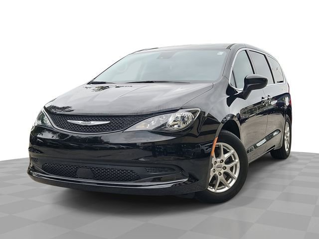 2024 Chrysler Voyager LX's photo