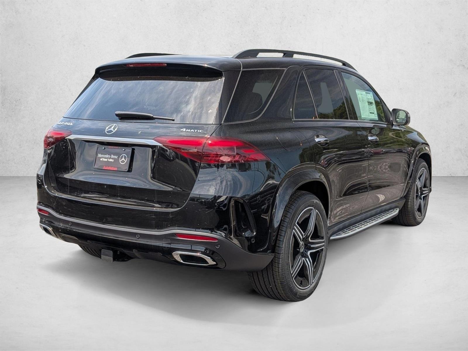 New 2026 Black Mercedes-Benz GLE450 image 2