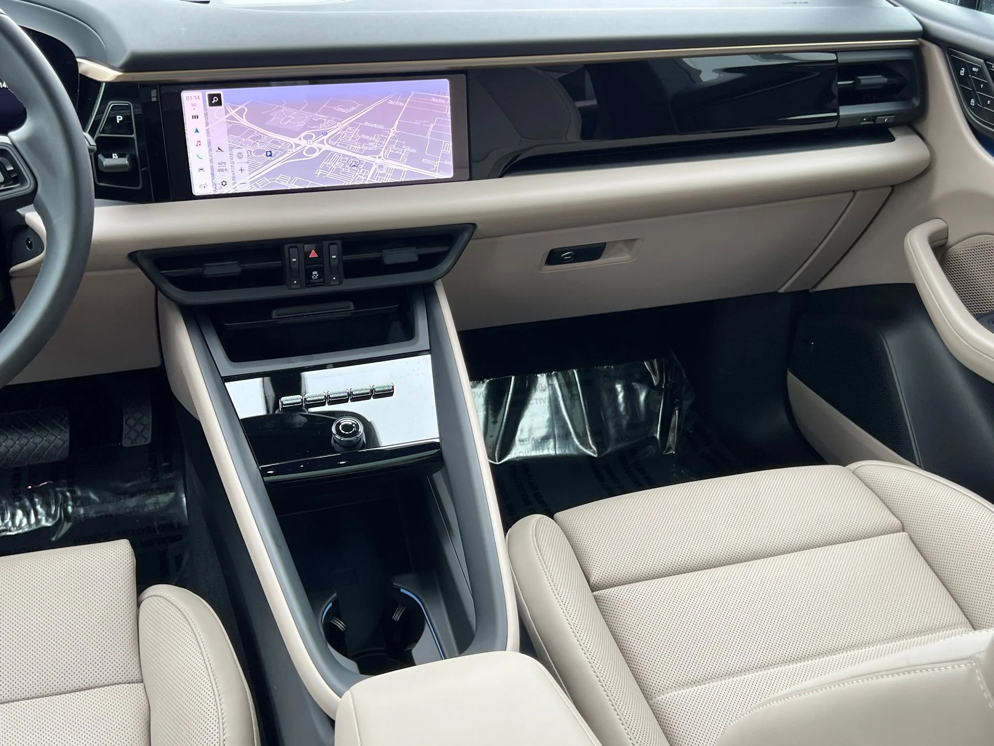Used 2025 White Porsche 4 image 30