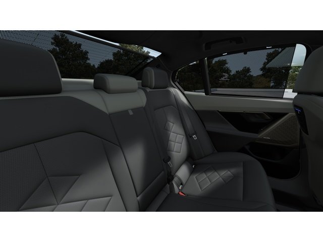 New 2027 Mineral White Metallic BMW 540i xDrive image 12