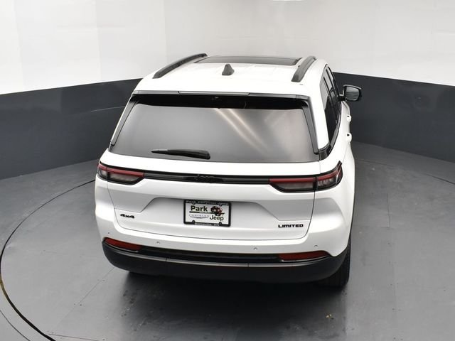 Used 2024 White Jeep Limited image 17