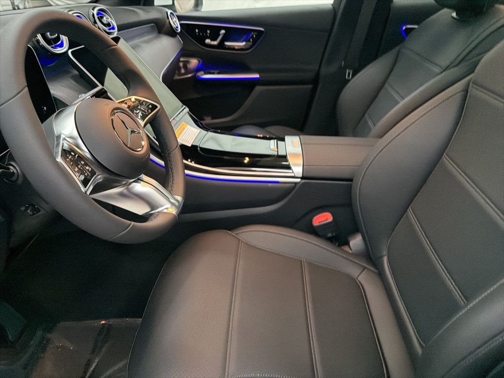 Used 2026 White Mercedes-Benz GLC 300 image 14