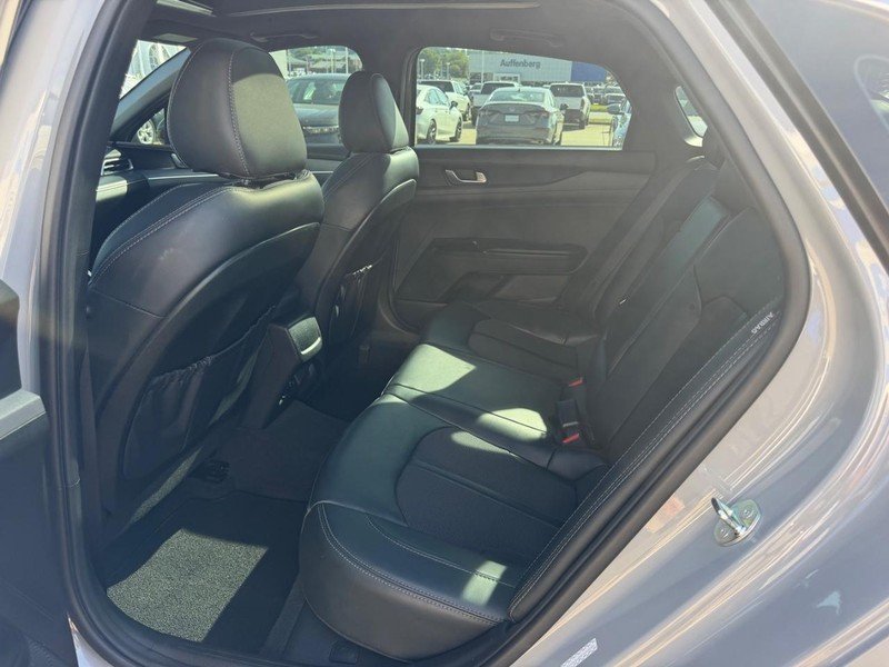 Used 2023 Wolf Gray Kia GT-Line image 8
