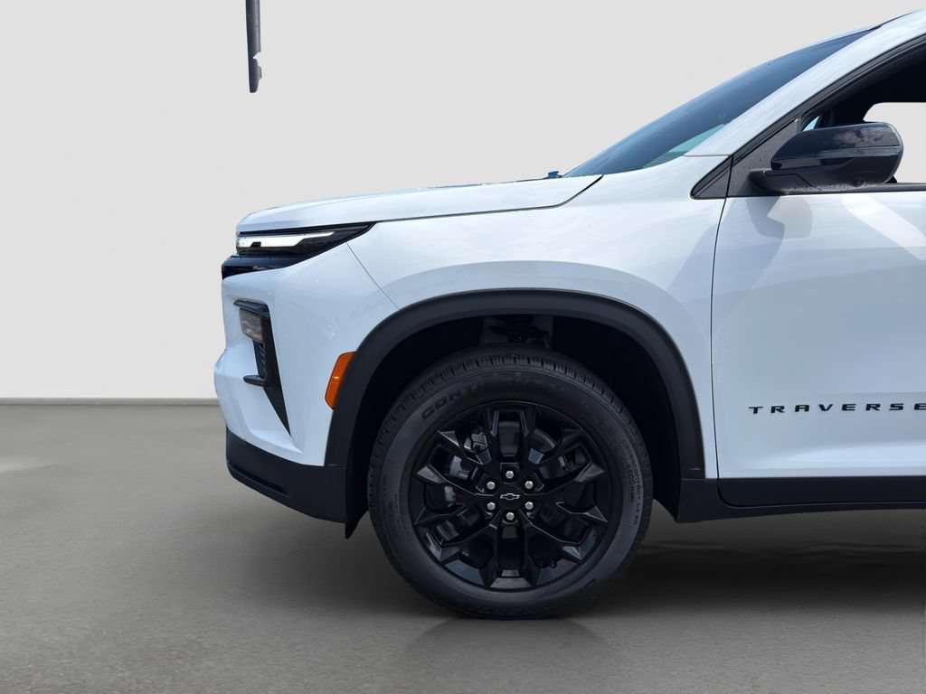 New 2026 Summit White Chevrolet LT image 22
