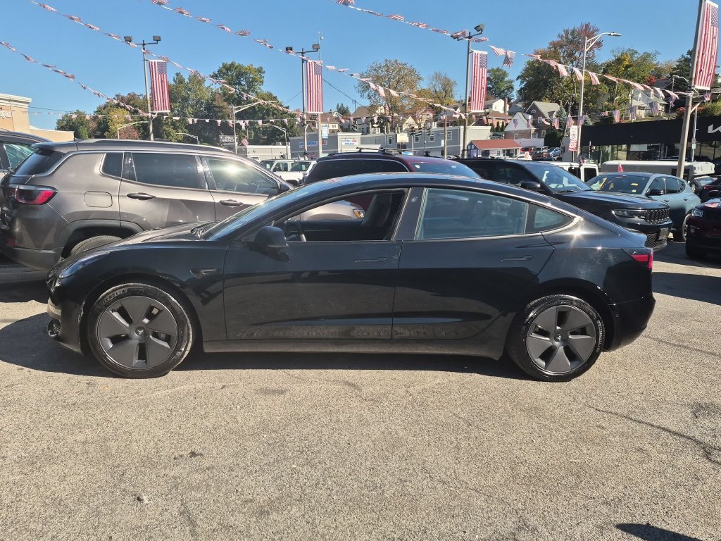 Used 2022 Black Tesla Long Range image 9