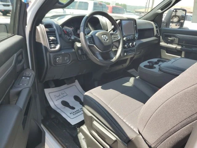 New 2026 Bright White Clearcoat RAM Tradesman image 12