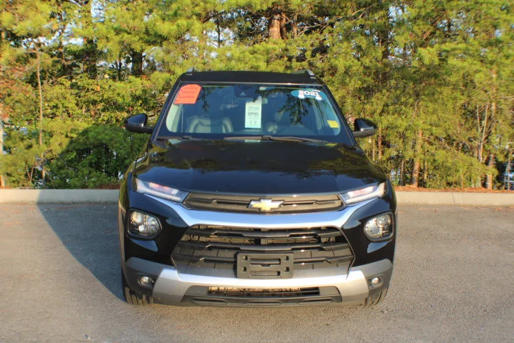 Used 2021 MOSAIC BLACK METALLIC Chevrolet LT image 16