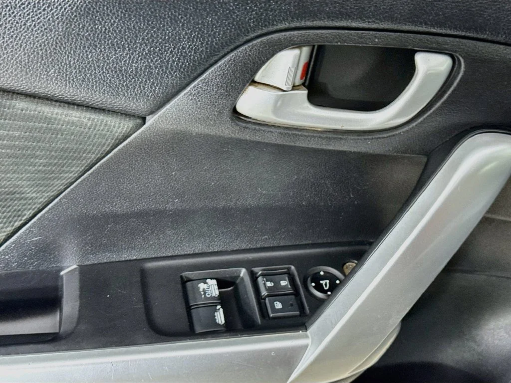 Used 2015 Crystal Black Pearl Honda Si image 20