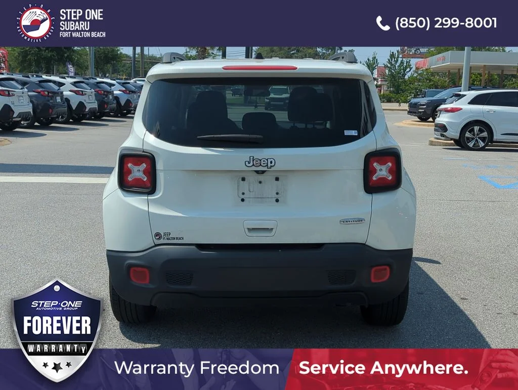 Used 2020 White Jeep Latitude image 6