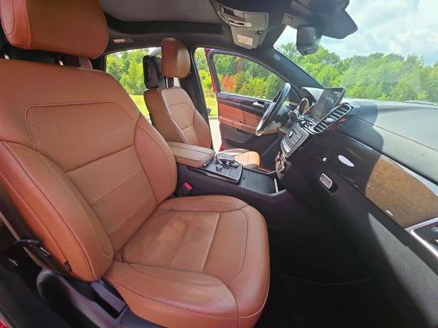 Used 2018  Mercedes-Benz GLE 43 AMG® Coupe image 11