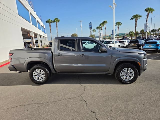 Used 2022 Gray Nissan Crew Cab SV 4x4 image 7