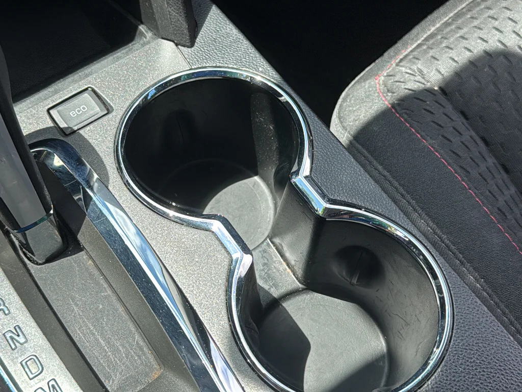 Used 2015 Gold Chevrolet LS image 26