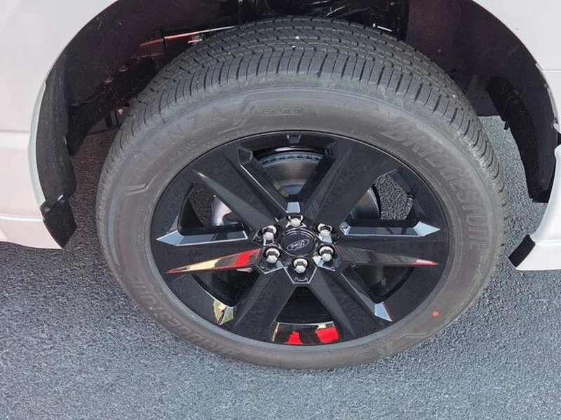 New 2026 Oxford White Ford STX® image 17