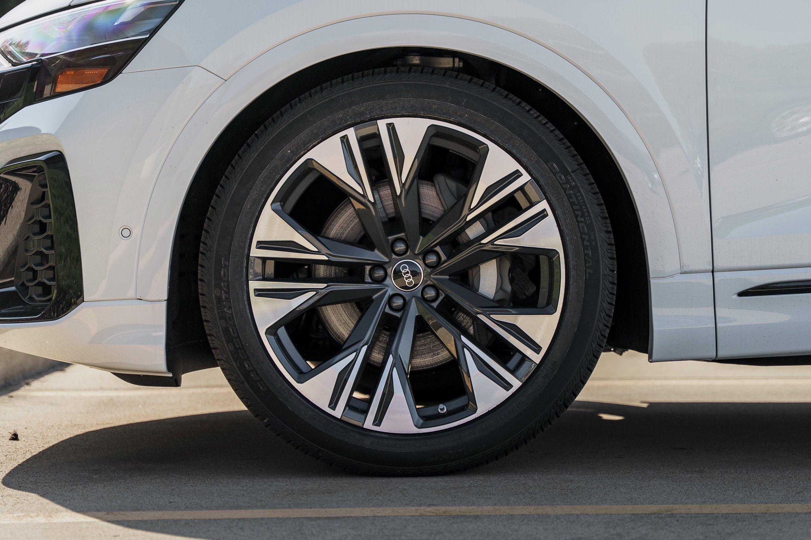 2026 Audi Q8 Premium Plus - Photo 29
