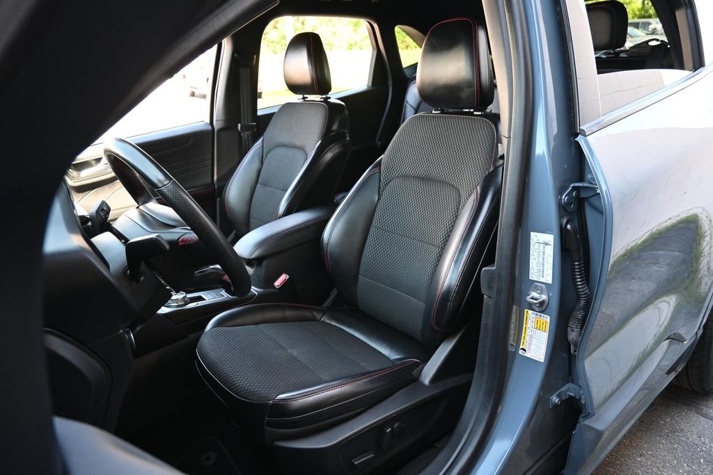 Certified Used 2023 Vapor Blue Ford ST-Line image 20