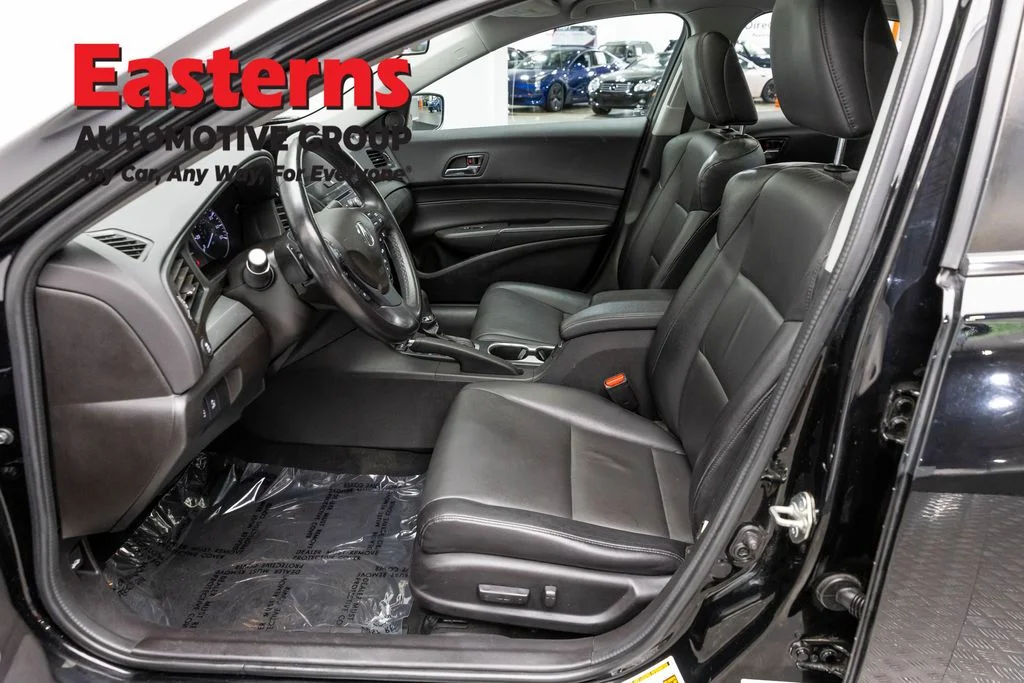 Used 2018 Black Acura 2.4L image 14