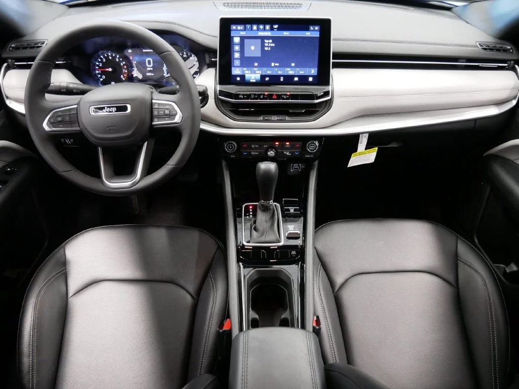 2026 Jeep Compass Limited - Photo 17