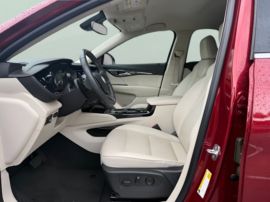 Used 2021 Red Buick Essence image 9