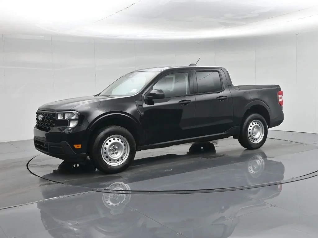 New 2026 Shadow Black Ford XL image 23