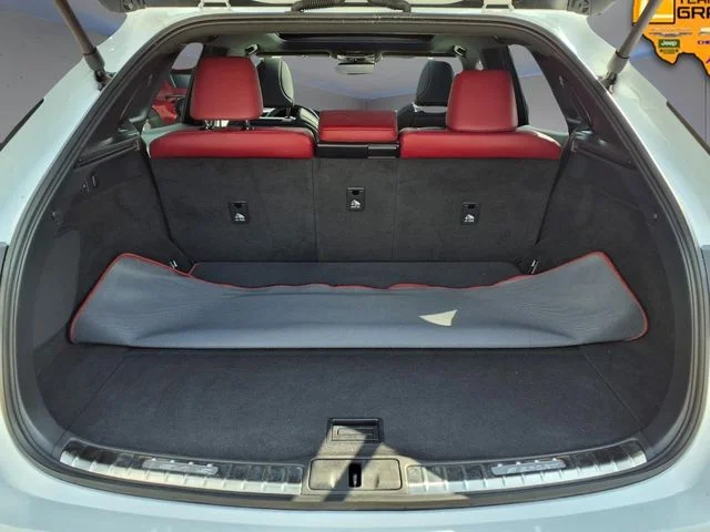 Used 2024 White Lexus 500h F SPORT Performance image 9