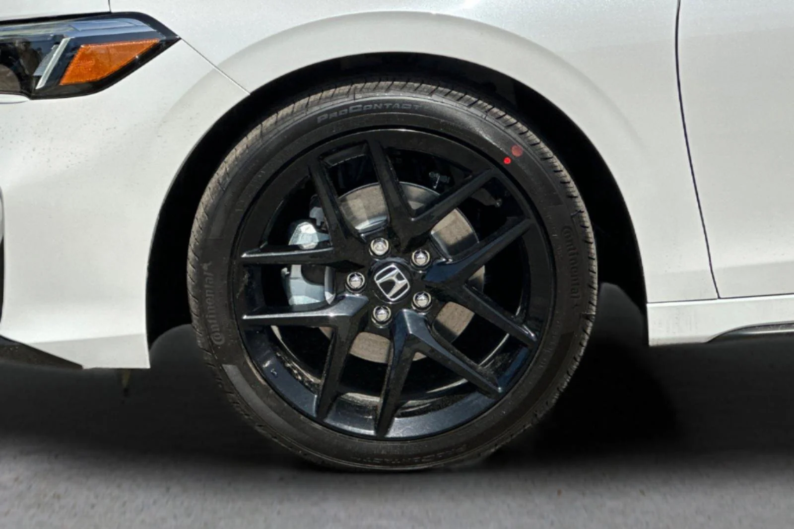 New 2026 PLATINUM WHITE Honda Sport image 32