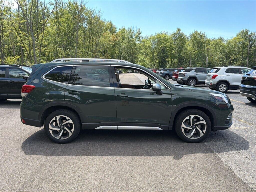 Used 2023 Cascade Green Silica Subaru Touring image 7