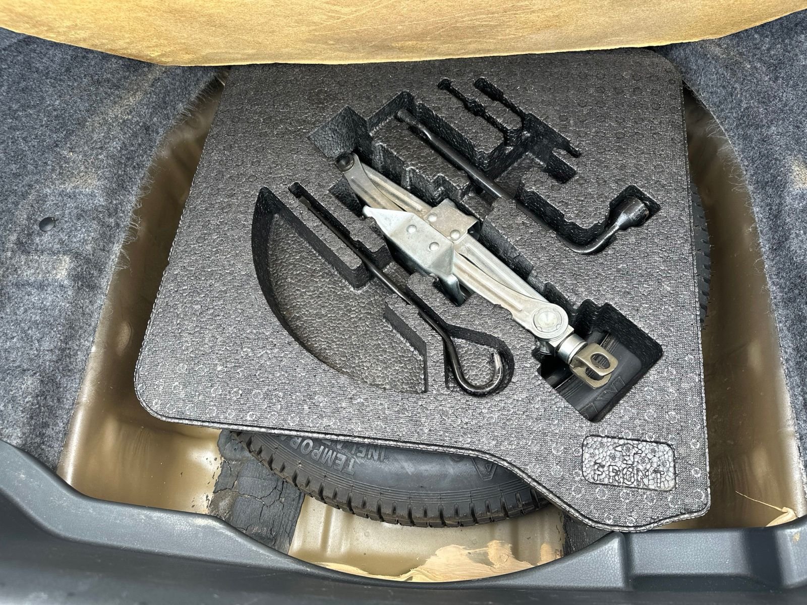 Used 2012 Silver Honda LX image 25