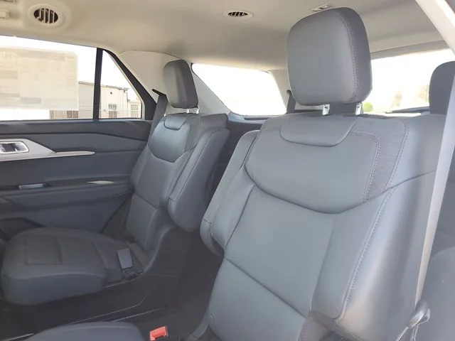 New 2026 Space White Metallic Ford Active image 10