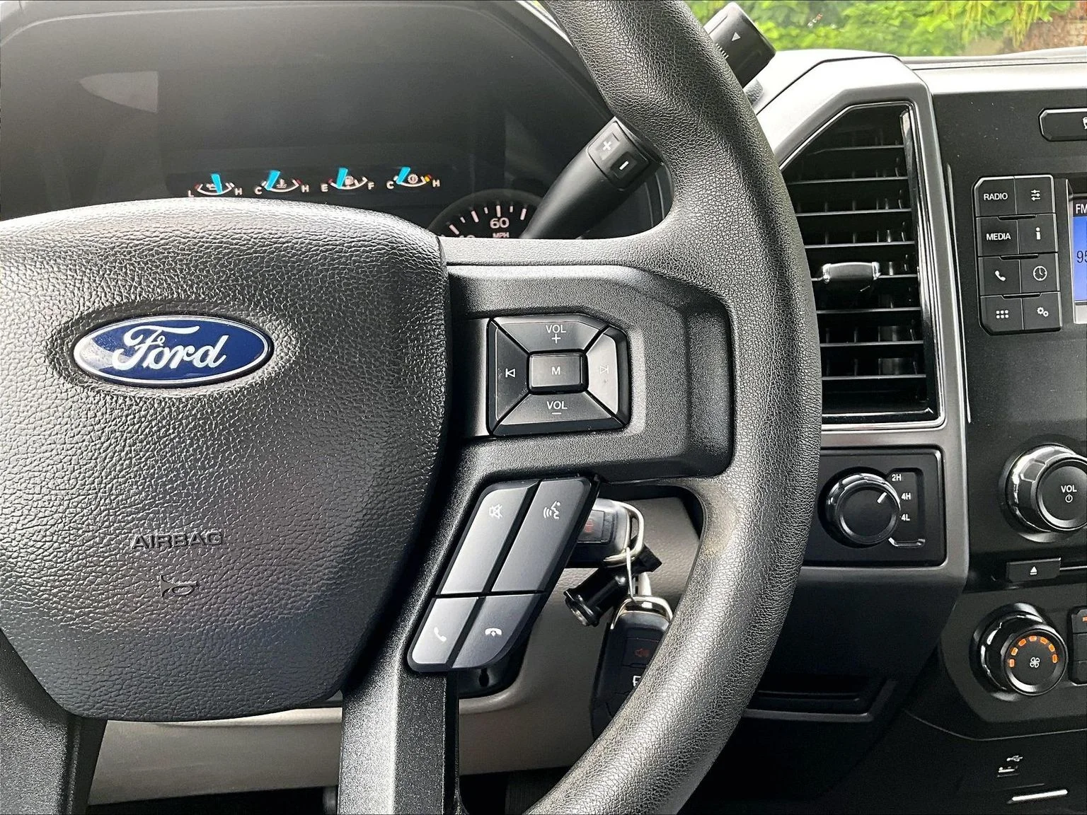 Used 2018 Black Ford XLT image 20