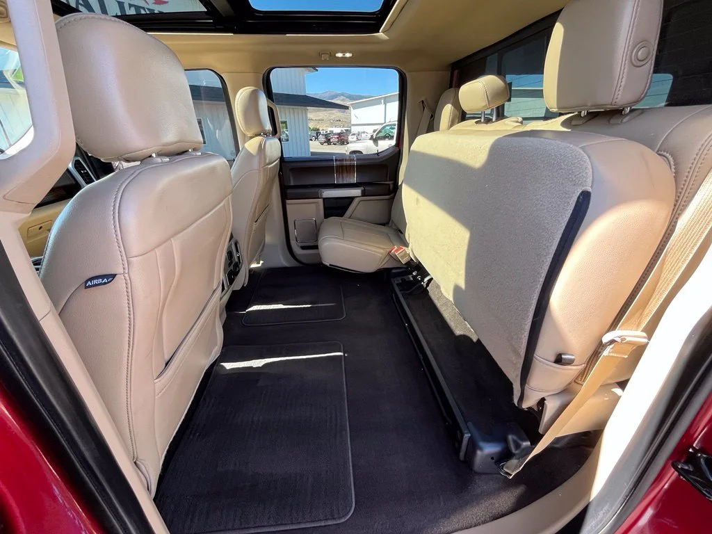 Used 2019 Red Ford Lariat image 15