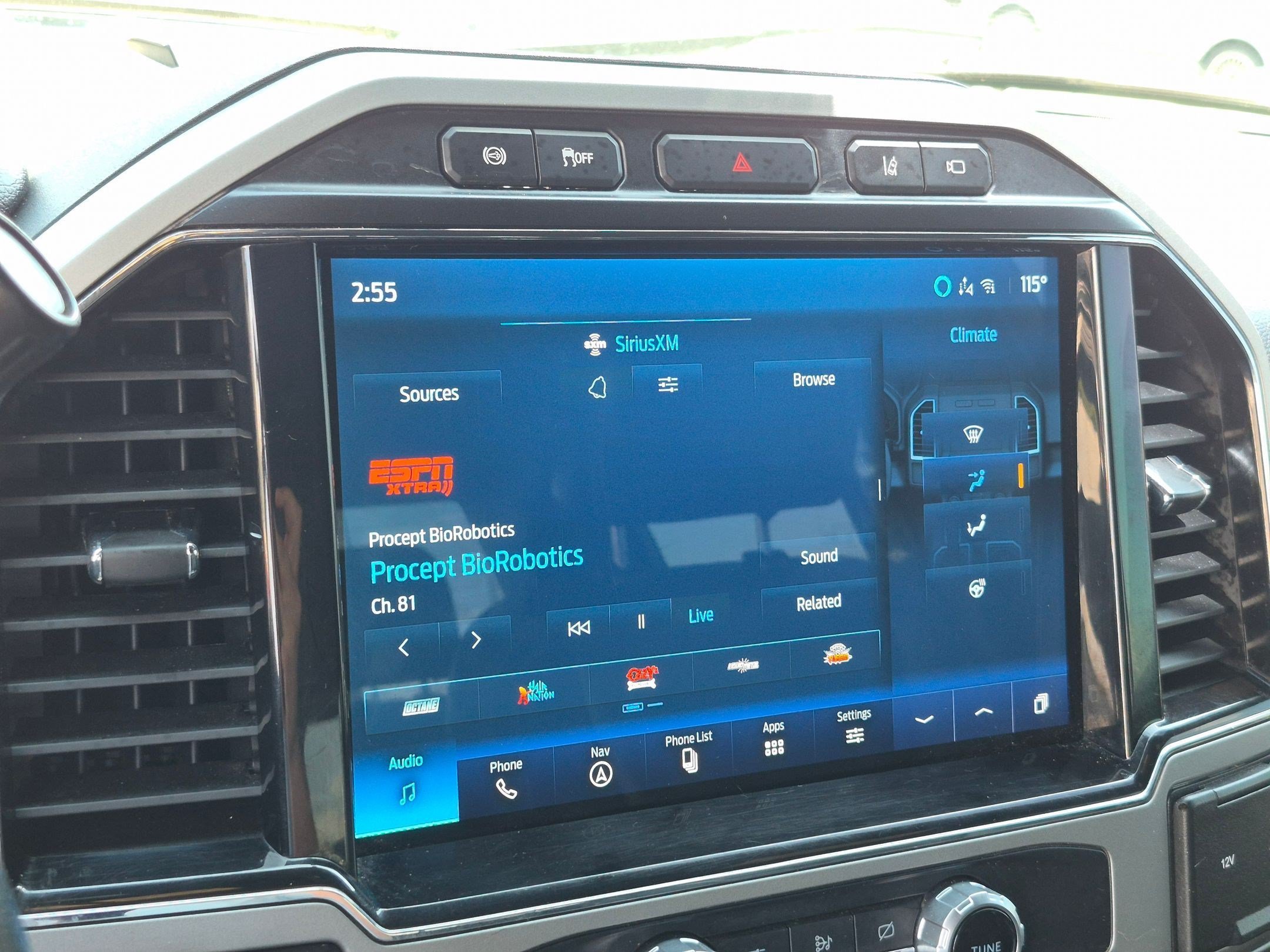 Used 2022 Blue Metallic Ford LARIAT image 21