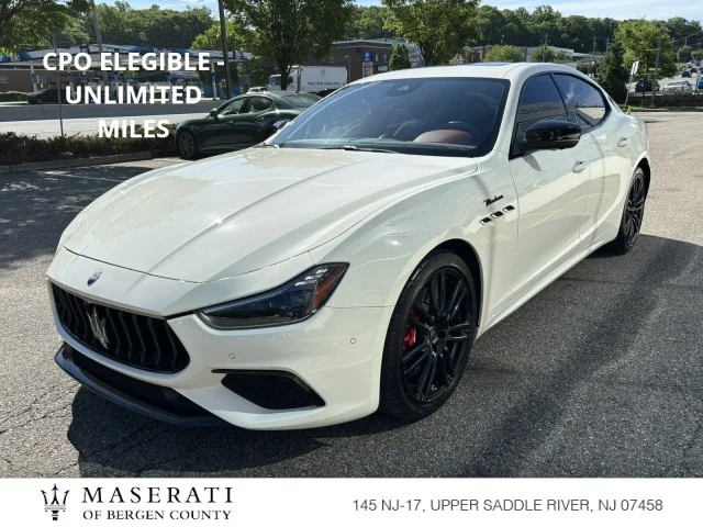 2023 Maserati Ghibli Modena Q4's photo