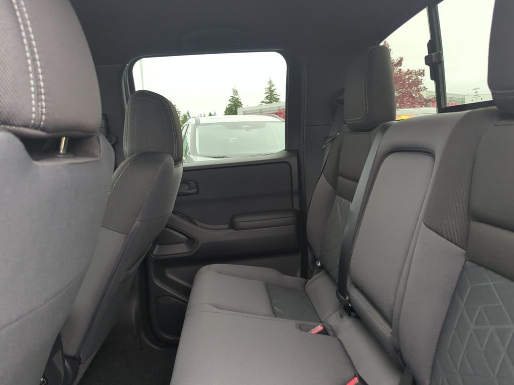 2026 Nissan Frontier SV - Photo 17