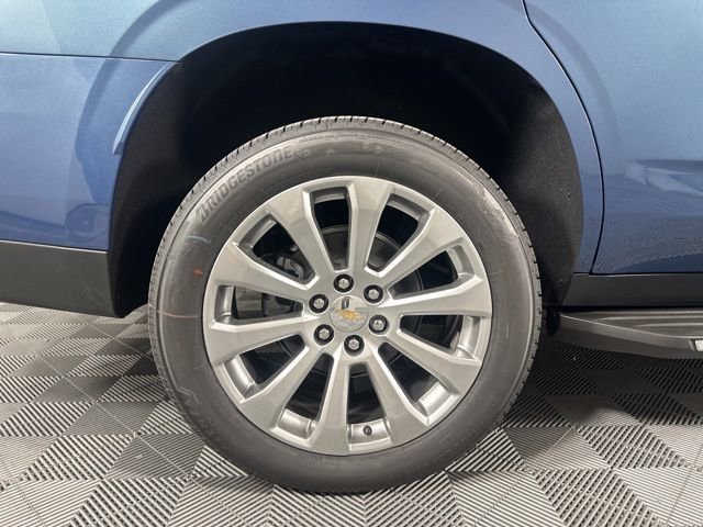 New 2026 Lakeshore Blue Metallic Chevrolet Premier image 10