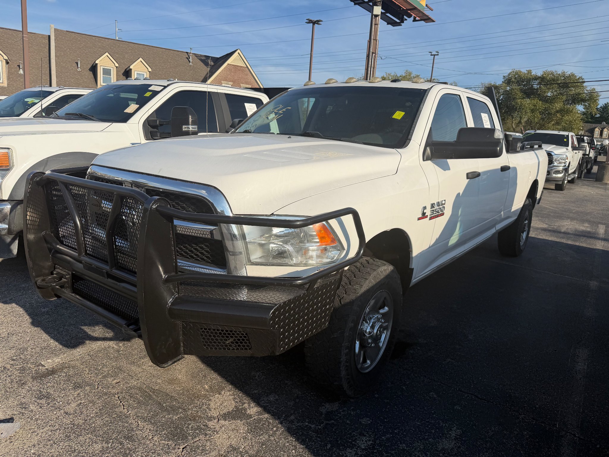 Used 2017 Bright White Clearcoat Ram Tradesman image 4