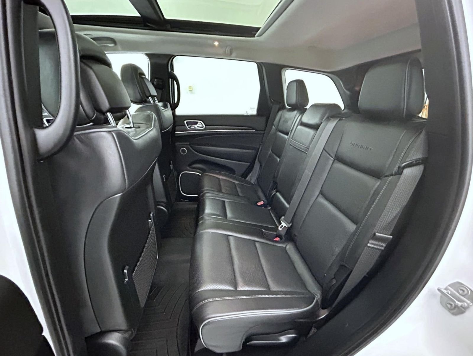 Used 2020 White Jeep Summit image 19
