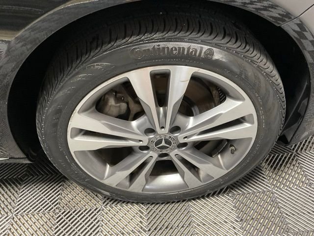 Used 2018 Black Mercedes-Benz C 300 image 45