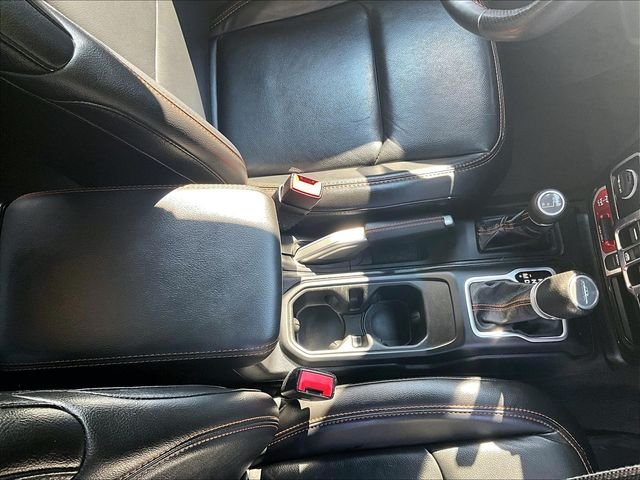 Used 2020 White Jeep Mojave image 15