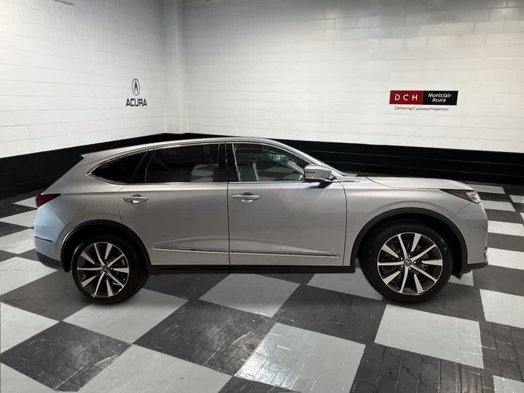 New 2026 Solar Silver Metallic Acura w/Technology Package image 6