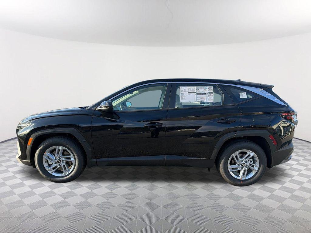 New 2026 Black Hyundai SE FWD image 8