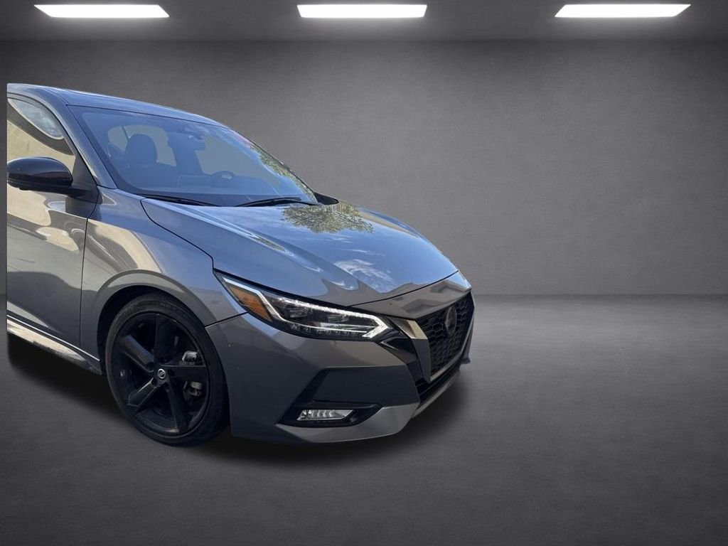 Used 2023 Gray Nissan SR image 8