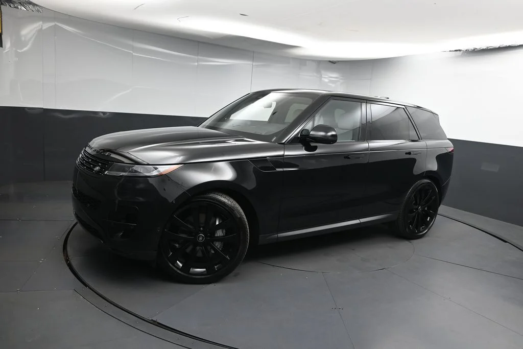 2025 Land Rover Range Rover Sport P360 SE MHEV's photo