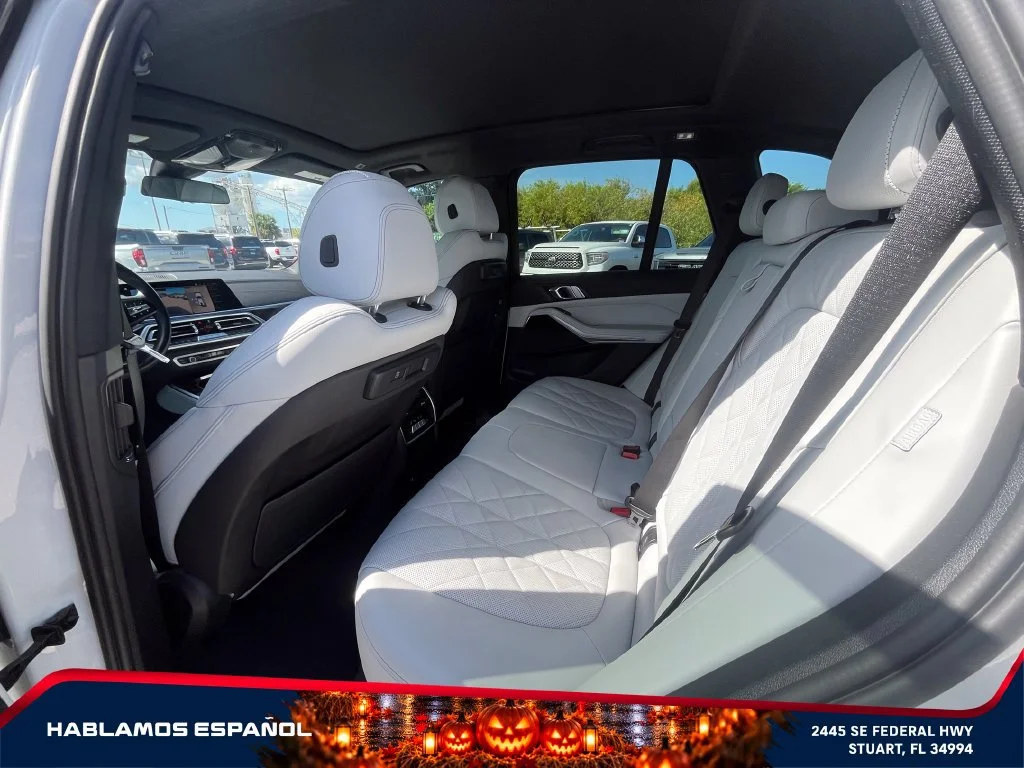Used 2023 White BMW sDrive40i image 12