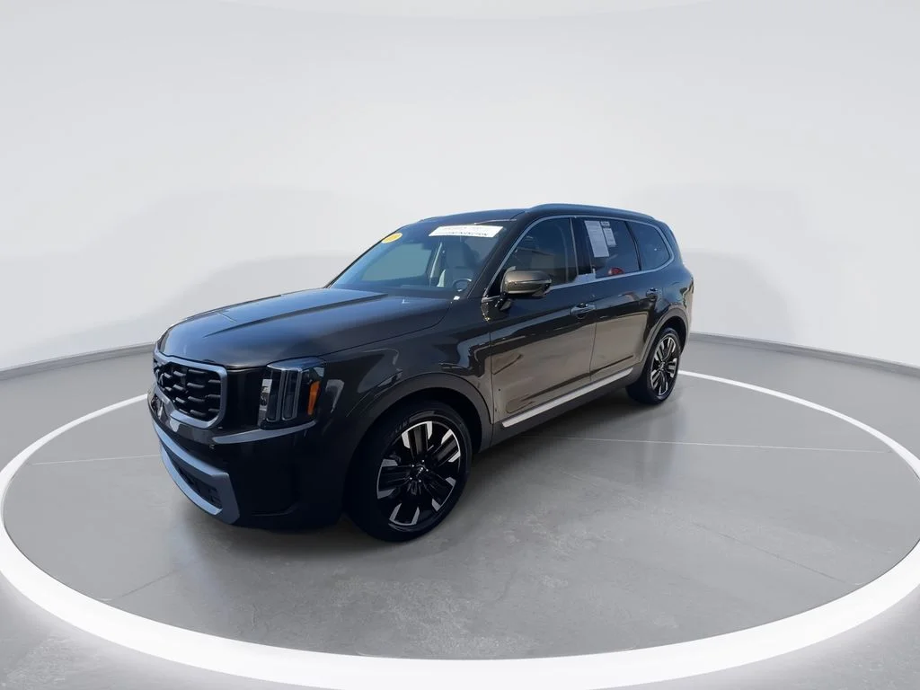 Used 2023 Green Kia SX image 4