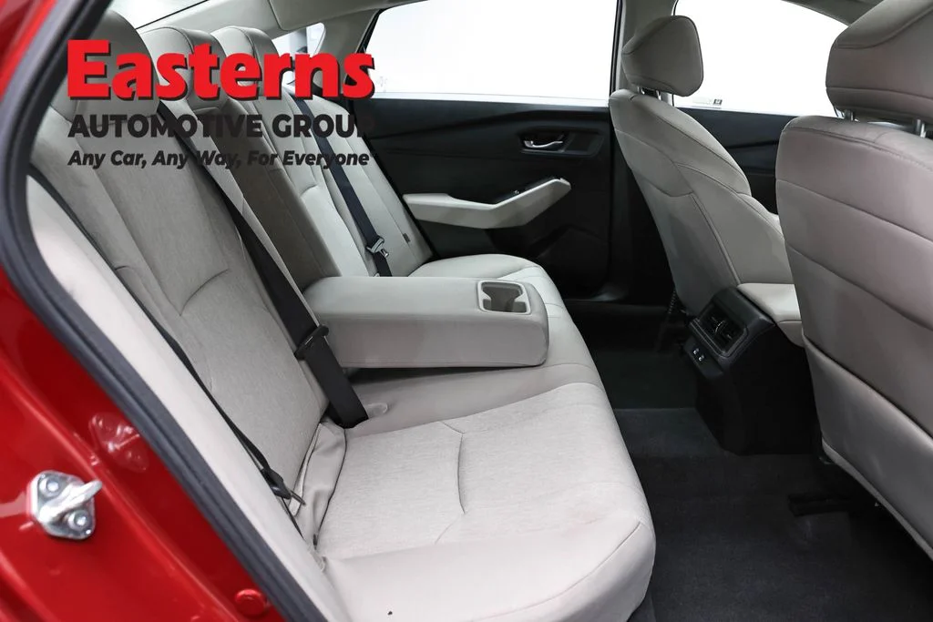 Used 2025 Red Honda SE image 22