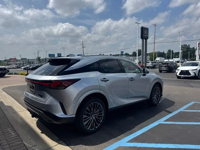 New 2026 Iridium Lexus LUXURY image 6