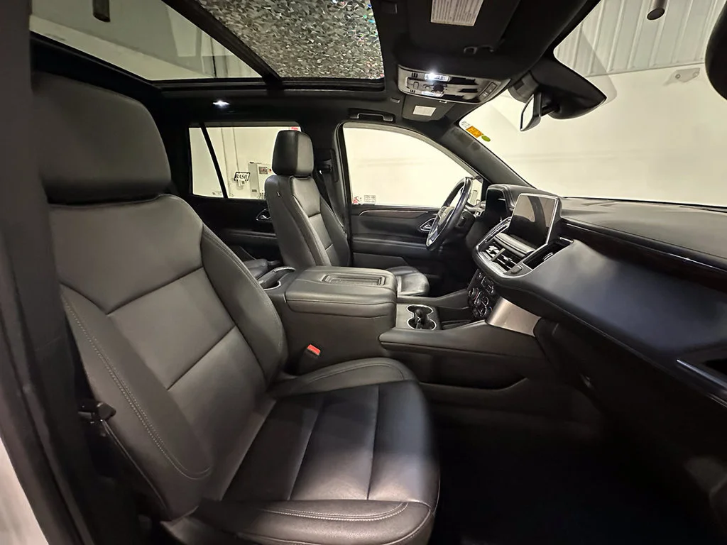 Used 2023 SUMMIT WHITE Chevrolet LT image 36